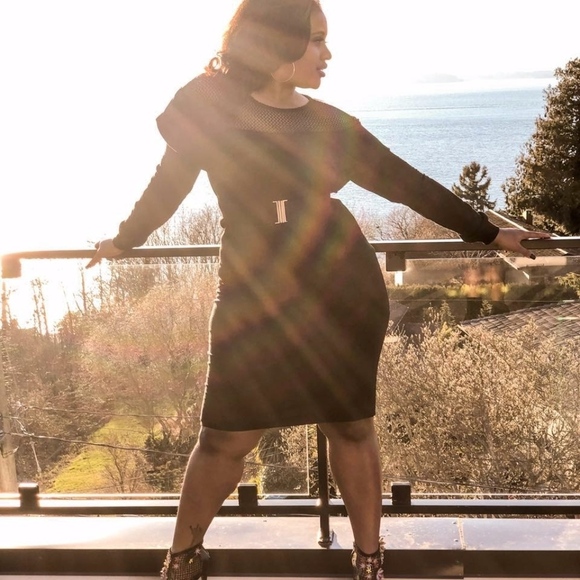 Jessica Simpson Tenley Ruffle Frill Long Sleeve Top SZ M - Picture 4 of 5